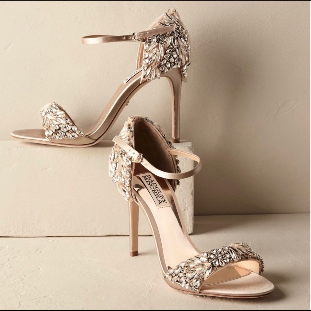 🆕 Badgley Mischka Tampa Embellished Heels